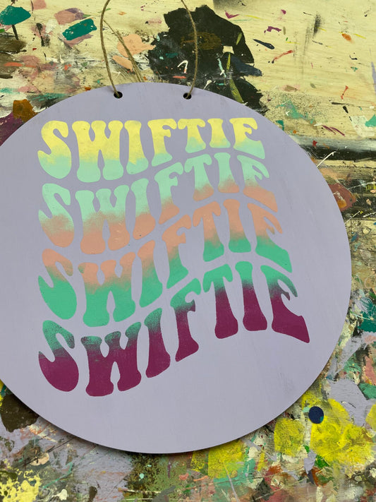 Kids- Swiftie